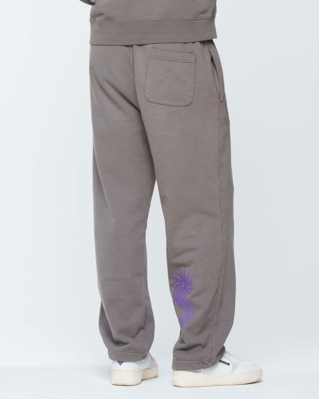 FOREVER CONNECTED SWEATPANT - ASH GREY